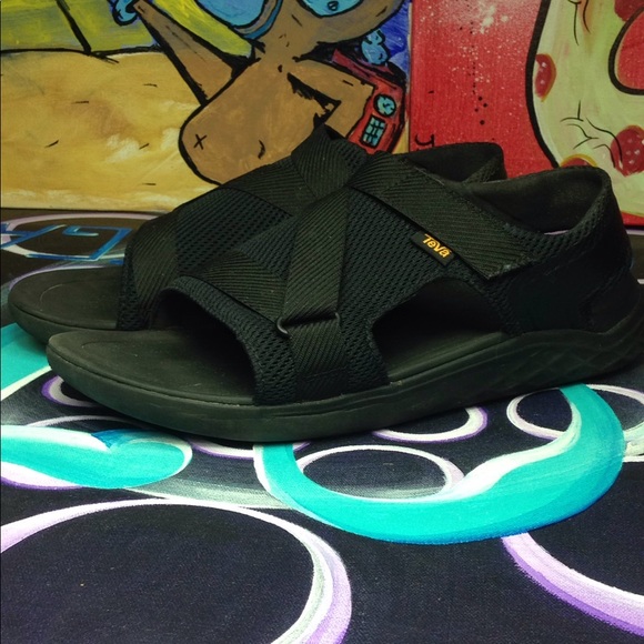 nike teva style sandals